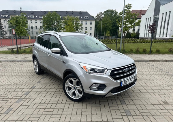 Ford Escape cena 74900 przebieg: 129000, rok produkcji 2019 z Nysa małe 137
